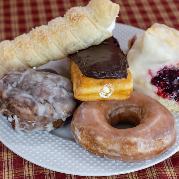 Savor the Sweetness of Tradition: Discover Authentic Amish Baked Goods at Mohican Market and Café